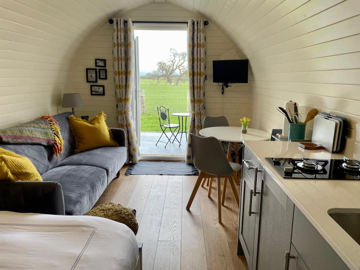 מלון Rhuddlan Abbey Farm Luxury Glamping מראה חיצוני תמונה